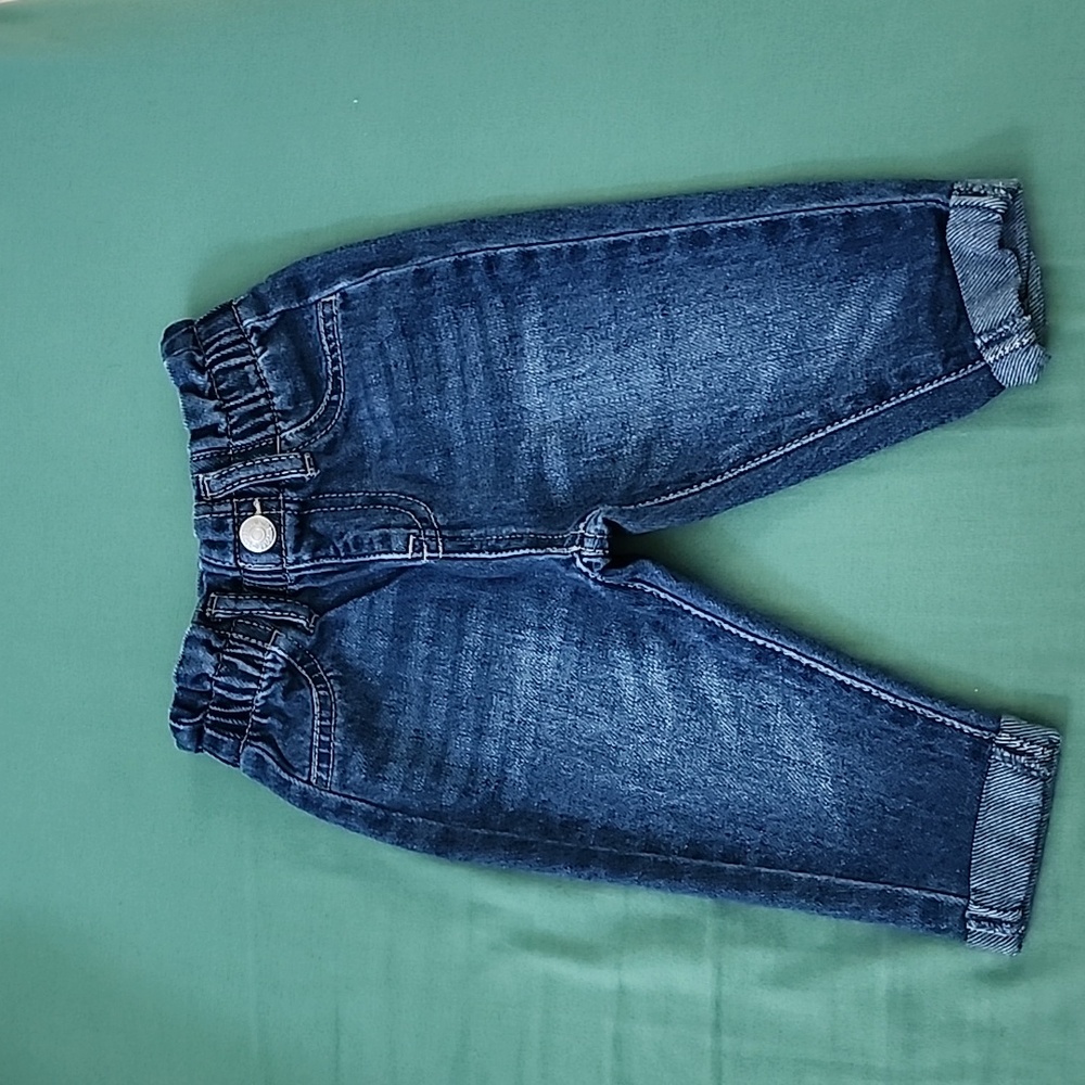Levis baby girl Jeans, Size 6 Months, Pre-owned, Excellent Condition